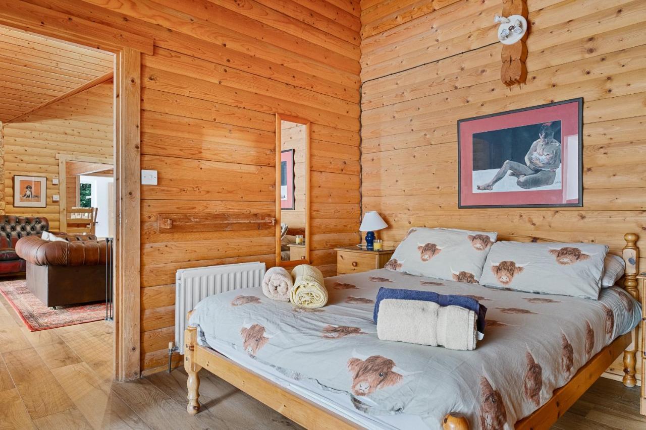 Finest Retreats - The Logs Villa Fort William Luaran gambar